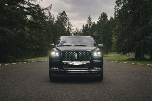 The 2022 Lincoln Navigator Reserve Is the Most Popular Trim, and Here's Why