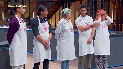 11K views · 309 reactions | Las celebridades cocinaron con ingredientes básicos de todo hogar... 朗 Solo los mejores lograron ganar su pase a la gran semifinal de #MasterChefCelebrity. ️ ¡Aquí el resumen del programa 16!  | MasterChef México | Facebook