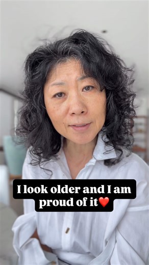 Cindy Crawford was backlashed online simply for daring to age naturally. And what’s heartbreaking is that most of the brutal comments came from women ourselves. This is what our society has become. And honestly like Cindy, I have more grays. My skin is dry. My laugh lines are deeper. My sunspots are everywhere. I look older. And I’m proud of it. Aging is not ugly. Aging is powerful. Let’s normalize real women’s face, aging included. | 50plusdaily