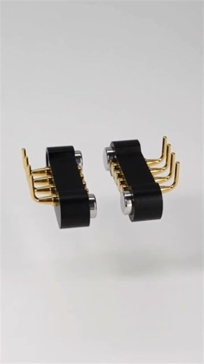 How a 4-Pin Magnetic Pogo Connector Mates