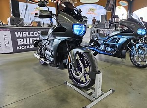 🏍️ One Chock. Every Bike. Zero Hassle. The Condor PitStop is built to securely hold ANY motorcycle — sport bikes, cruisers, dirt bikes, touring bikes, and more. ✔️ Self-locking design ✔️ Rock-solid stability ✔️ Perfect for garages, trailers, and transport ✔️ No wheel size guesswork — it just works If you ride it, the PitStop can hold it. Upgrade your garage setup today. 👉 Learn more: https://www.condor-lift.com/product/pit-stop-trailer-stop-part-ps-1500/ #CondorPitStop #MotorcycleLife #RideSaf