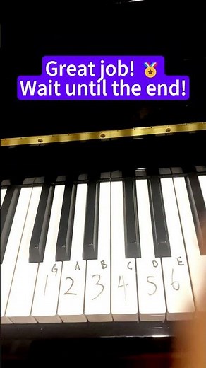 We wish you a merry Christmas - easy piano tutorial