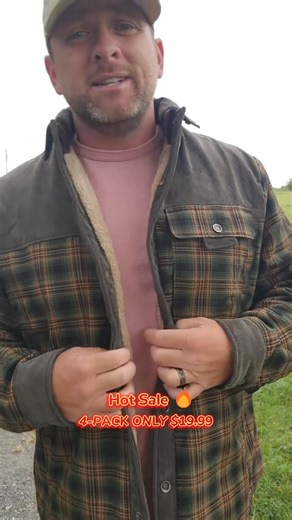 Men's Plaid Flannel Autumn/Winter Jacket – Warmth Meets Style 🍂❄️ Stay stylish and cozy this fall and winter with our Men’s Plaid Flannel Jacket. Designed for the modern man who values comfort and classic style, this jacket is made from premium, soft flannel fabric that keeps you warm without the bulk. The plush interior lining ensures added insulation, making it perfect for chilly mornings and cold evenings. 🌬️ The timeless plaid pattern adds a touch of rugged charm, while the button-up desig