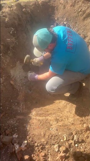 DIY! septic tank lid removal so you can get your tank pumped.