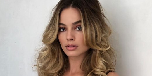 How to Preserve a Blowout Overnight: 11 Tips for Perfect Next-Day Hair