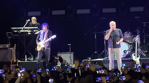 125K views · 2.3K reactions |  ¡Qué concierto impresionante anoche...