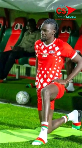 ''Pour moi ce match Burkina🇧🇫 vs 🇨🇮 Côte d'Ivoire, c'est l'une des plus grosses affiches de ces 1/8 de finales. '' Le journaliste sportif Anthony Pla donne son analyse sur le match côte d'Ivoire -Burkina Faso prévu le 6 janvier prochain 👇👇👇👇 | CS Médias