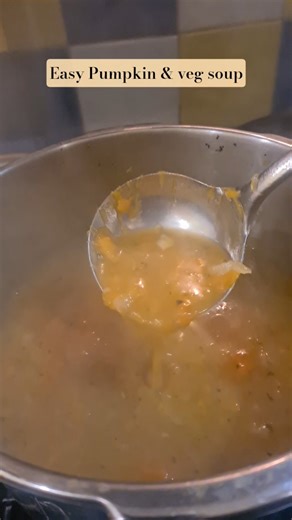easy soup pumpkin & veg soup #soup #winter #cold #weather #cooking