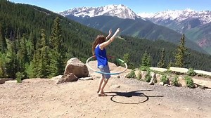 763K views · 903 shares | Movement is the fountain of life!! ⭐️ ¡El movimiento es la fuente de vida! Y si sumamos esta canción #tikitikita, el quemadero de grasa será inminente. ;-) #sudor #ejercicio #movimiento #salud #amatucuerpo #musica #alegria #greece #love #latina | Thalia | Facebook