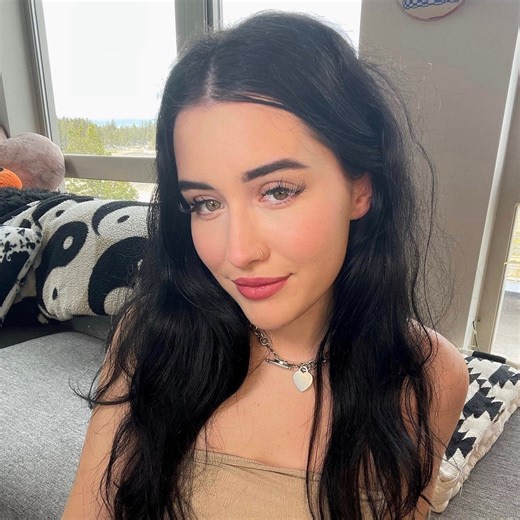 InternettHott Nude Leaks