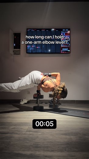 One-Arm Elbow Lever Challenge in Calisthenics