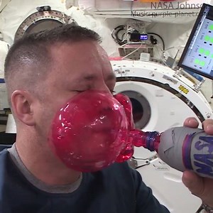292K views · 18 reactions | This zero gravity experiment is amazing  NASA Astronaut Jack “2fish” Fischer NASA - National Aeronautics and Space Administration | Daily Mail Video | Facebook