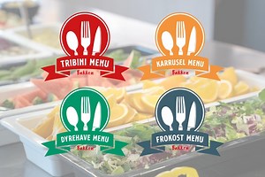 Hvilken ret skal du nyde på Bakken? 👇 Med Bakken Menuerne får du frihed til at vælge, hvor du vil nyde din mad. Hver restaurant har sammensat en eksklusiv menu til hvert Bakken Menu-kort. Når du har bestilt, sender vi en kupon til din mail, som nemt scannes af vores restauranter. En enkel løsning, der lader dig fokusere på det vigtigste - at nyde din madoplevelse ✨ Tag et kig på vores fire Bakken Menuer nedenfor, som passer til forskellige præferencer og budgetter. Uanset om du drømmer om en hy