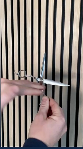 How to properly adjust your scissors!A hair-cutting scissor can only do its job right if it’s set up correctly. Here, we show you the right way to do it. Check your settings daily!#hsirtools #pointcutter #haircutting #haireducation #hairgoals #friseure #coiffure | Verve Studio