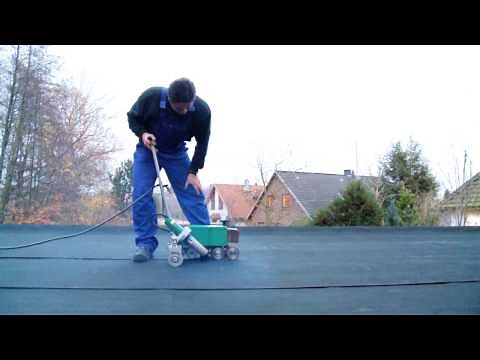 Verlegung einfach erklärt: Flachdachabdichtung mit RESITRIX