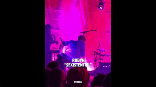 Watch Robyn debut new songs ‘Talk To Me’ and ‘Sexistential’ at Brooklyn New Year’s Eve show