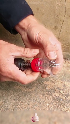 Drill without dust! Simple DIY dust cover catches all mess, clean and healthy🧹💨