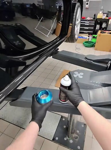 Stunning Porsche Carrera GT Inspection at Porsche Centre High Wycombe
