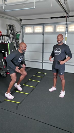 LADDER DRILL: OVER 4 BACK 2