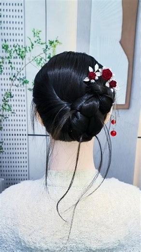 Hair Style tutorial #longhairgrowthtips #hairstyle #longlayerhaircut #haircare