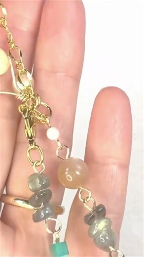 Bead soup jewelry tutorial! Turn your extra beads into stunning wirework and stringing bracelets!