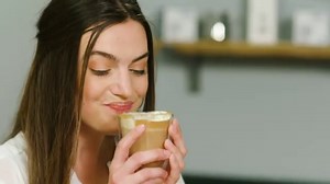 De'Longhi Magnifica S Smart: probamos la cafetera automática más vendida y estos son sus pros y contras