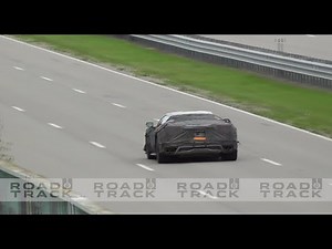 C8 Corvette Z06 Launch Sounds! Acceleration Runs, Flat-Plane Engine Noise