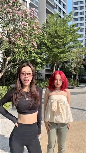 Nhảy dưới nắng vì tụi em khi yêu rất là bất thường 👀👉🏻👈🏻 #ccms #ngolanhuong #dance