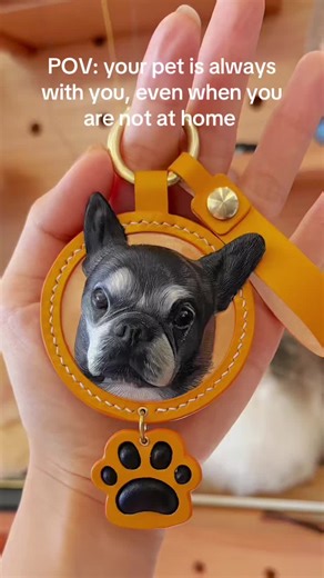 Custom pet leather keychain bag char car charm #petportrait #leathercraft #petkeychain #petlover #petgifts