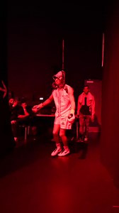 Kammy makes his entrance! | Ali Mehmood