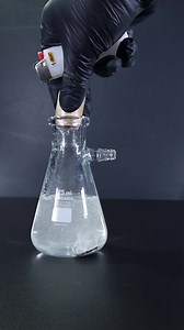 3.6M views · 45K reactions | Aqui vai mais um vídeo sobre as pilhas de lítio. Quem quiser doar qualquer valor para ajudar o canal é só mandar um pix: rbbquimico1@gmail.com Meu nome é Rodrigo Bispo Bragança | Química Integral | Facebook