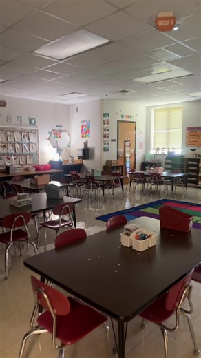 The calm before the school year 🤍✏️🏫👩‍🏫 #year3 #teacher #classroom #1stgrade (we still have some work to do)