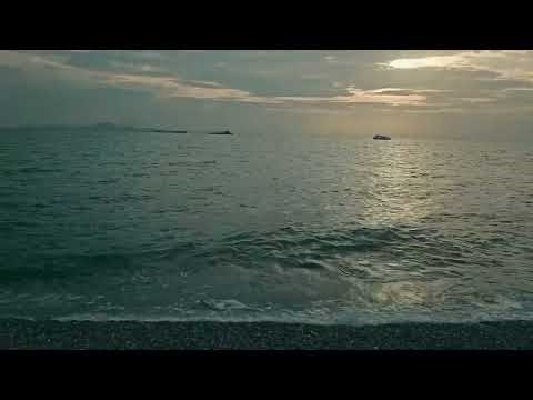 🌙 Relaxing Wave Sounds for Peace & Calm 🌊