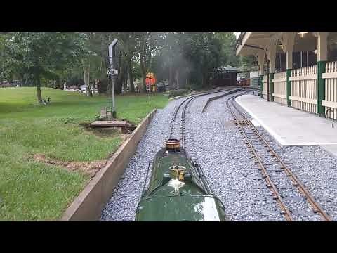 7 1/4" gauge GWR King George V at East Herts
