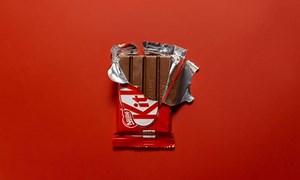 Δεν φαντάζεστε πώς φτιάχνεται το Kit Kat: Η αποκάλυψη που ξάφνιασε