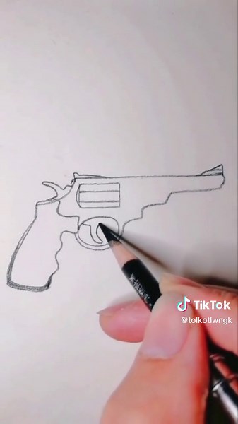 revolver#drawing #art #handpainted #dailypainting #creatice #gun#revolve