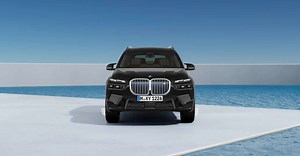 2023 BMW X7 Receives Swarovski Crystals Inside The Headlights