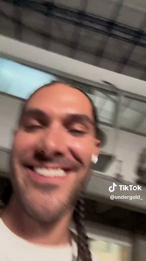 Mini Vlog de Viaje con RIKO: Primer Drop del Año