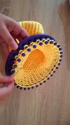 2.2K views · 13 reactions | Knitting loom for beginners step by step #knitting #crochet #scarf #knitting_loom_eljammari #hat | Crochet knitting Ouabd | Facebook