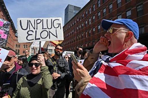 Elon Musk is creating a PR headache for Tesla