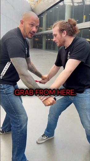 Using a flashlight for self defense