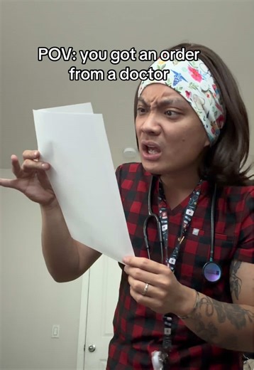 Like sometimes I wonder how these amazing, smart, educated people learned how to write. I mean I love y’all but this is chicken scratch. #nursejohnn #nurse #nurses #healthcareworker @fabletics scrubs