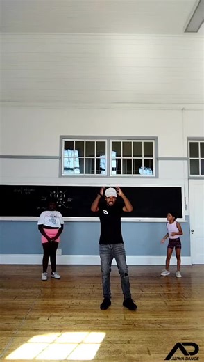Run it 💪🔥 come through for some hip hop dance classes dc : @_shawnram_ #dance #runit #capetown #alphadance