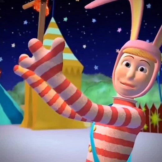 Fiery Performance by Popee the Performer