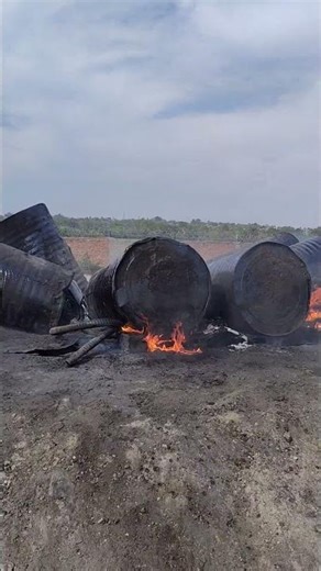 bitumen Unloading bitumen Tank me 👍🤩