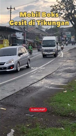 Mobil Box Lincah di Jalan Tikungan #mobilbox #mobildijalan