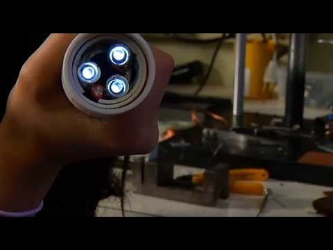 Girl Invents "Hollow" Flashlight - Shaw TV Victoria
