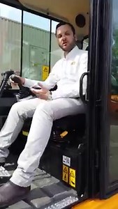 8.8K views · 93 reactions | [JCB 85Z-2] Découvrez la mini-pelle JCB 85Z-2 en images ! Et configurez votre mini-pelle sur jcb.com ➡️ https://bit.ly/37h3dU6 ⬅️ | JCB | Facebook