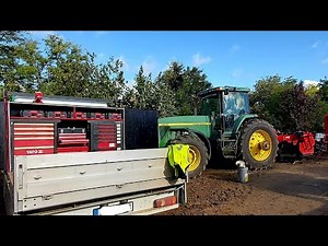 John Deere 8300 /Oil Change at Home