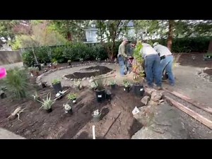 KEYHOLE IN A KEYHOLE GARDEN - using permaculture principles to create a teaching space for the kids